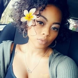 Meet your Posher, Cherry